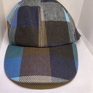 🧢 Plaid Pattern Baseball Cap – Adjustable Casual Hat 🧢